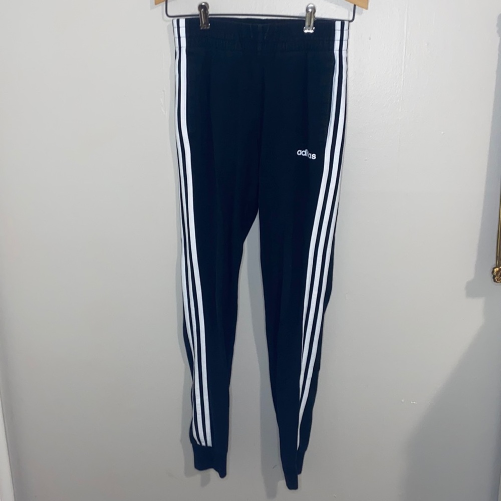 🪿Black Adidas leggings with 3 white stripes down the leg! - Picture 2 of 8